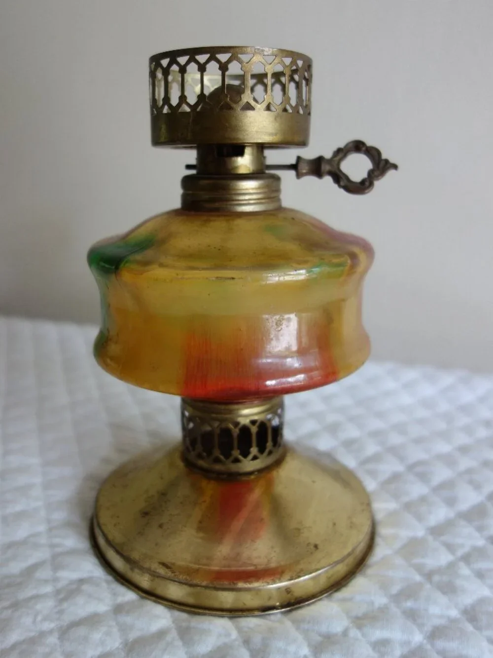 Vntg Hong Kong Made Multi-Color SAIL BOAT BRAND Oil Lamp – Base Only